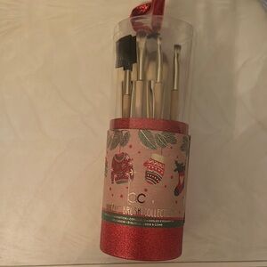 BC Makeup Brush Collection with Red Holder